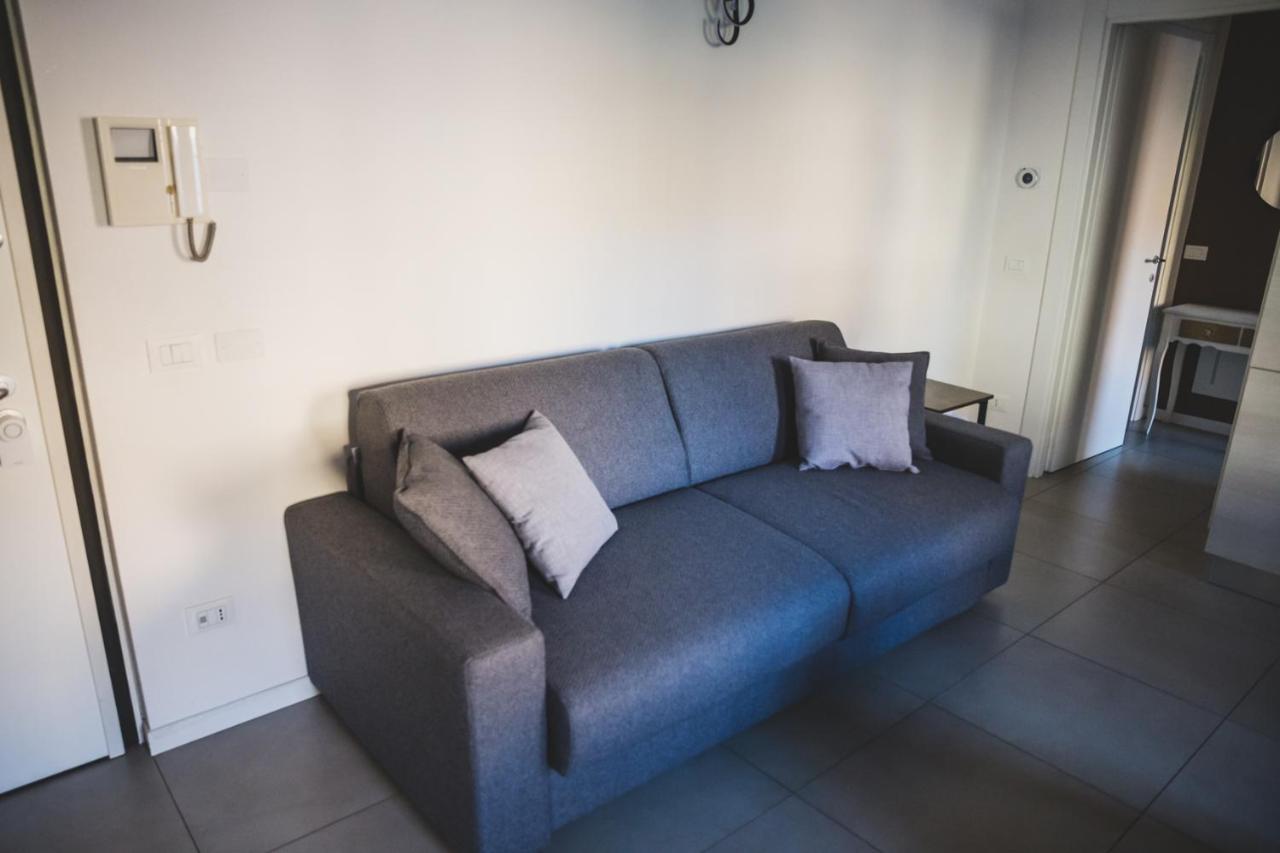 Grey House Pavia Con Box Privato Apartment Exterior foto