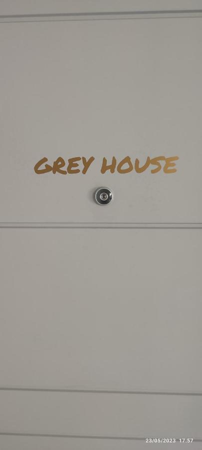 Grey House Pavia Con Box Privato Apartment Exterior foto